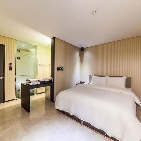 Jbis Hotel Uijeongbu Екстер'єр фото