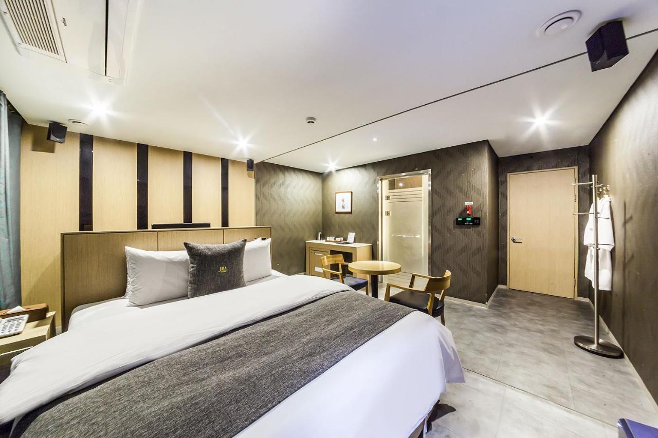 Jbis Hotel Uijeongbu Екстер'єр фото