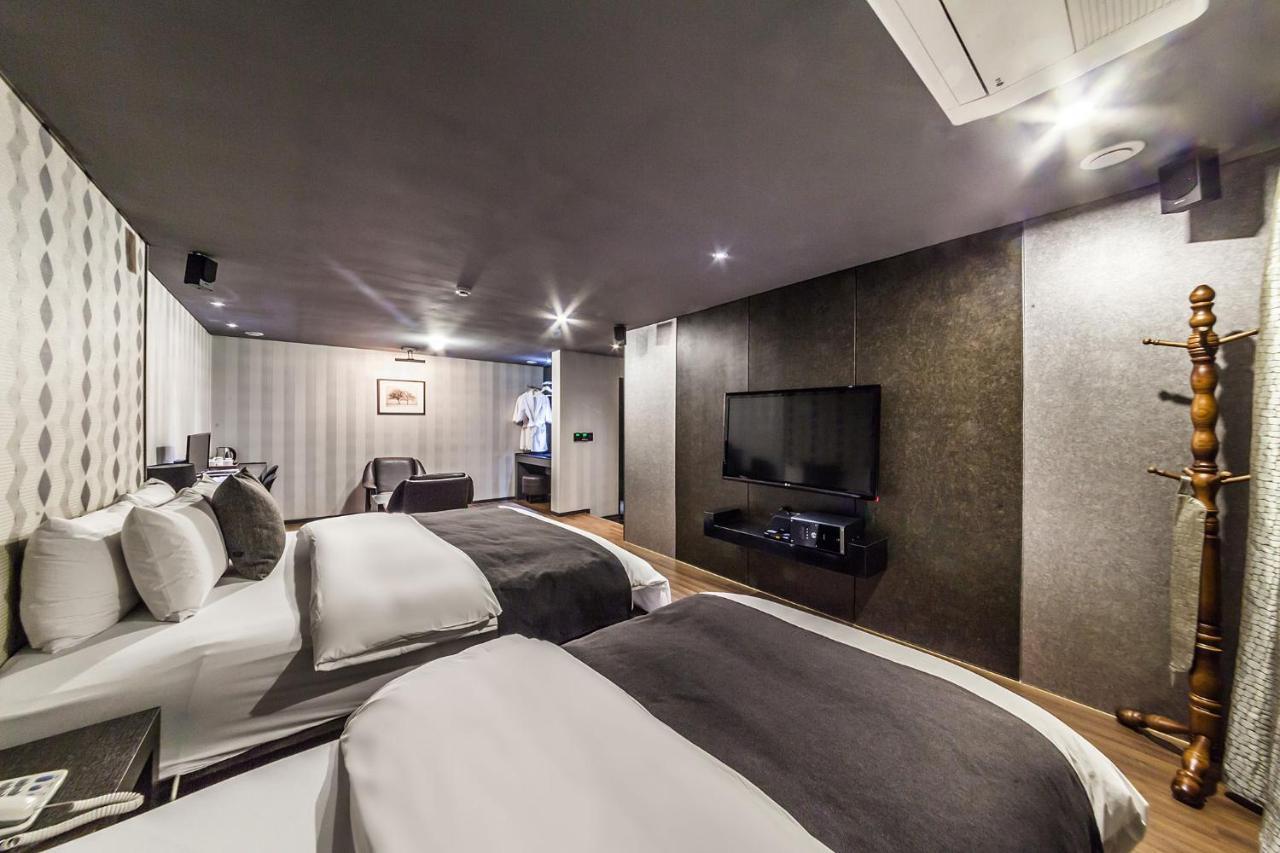 Jbis Hotel Uijeongbu Екстер'єр фото
