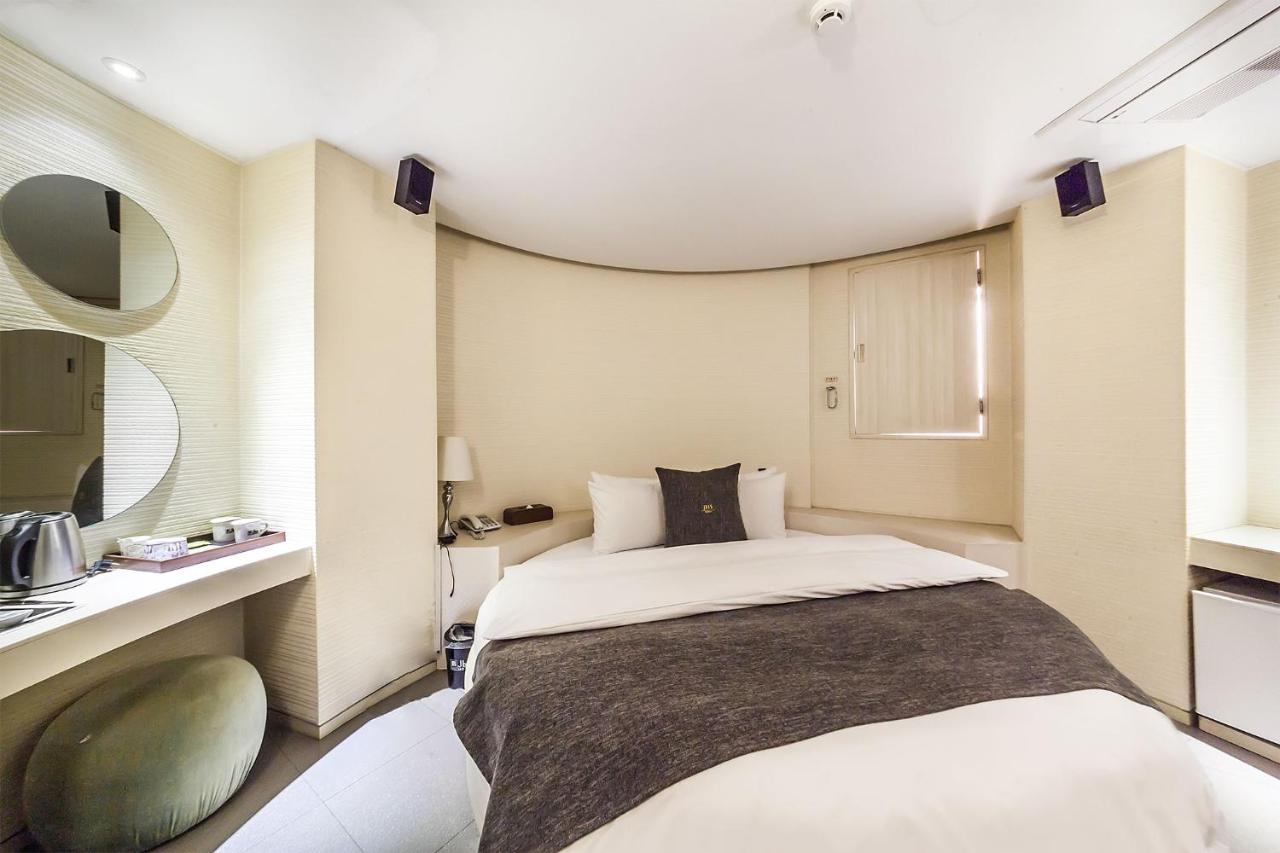 Jbis Hotel Uijeongbu Екстер'єр фото