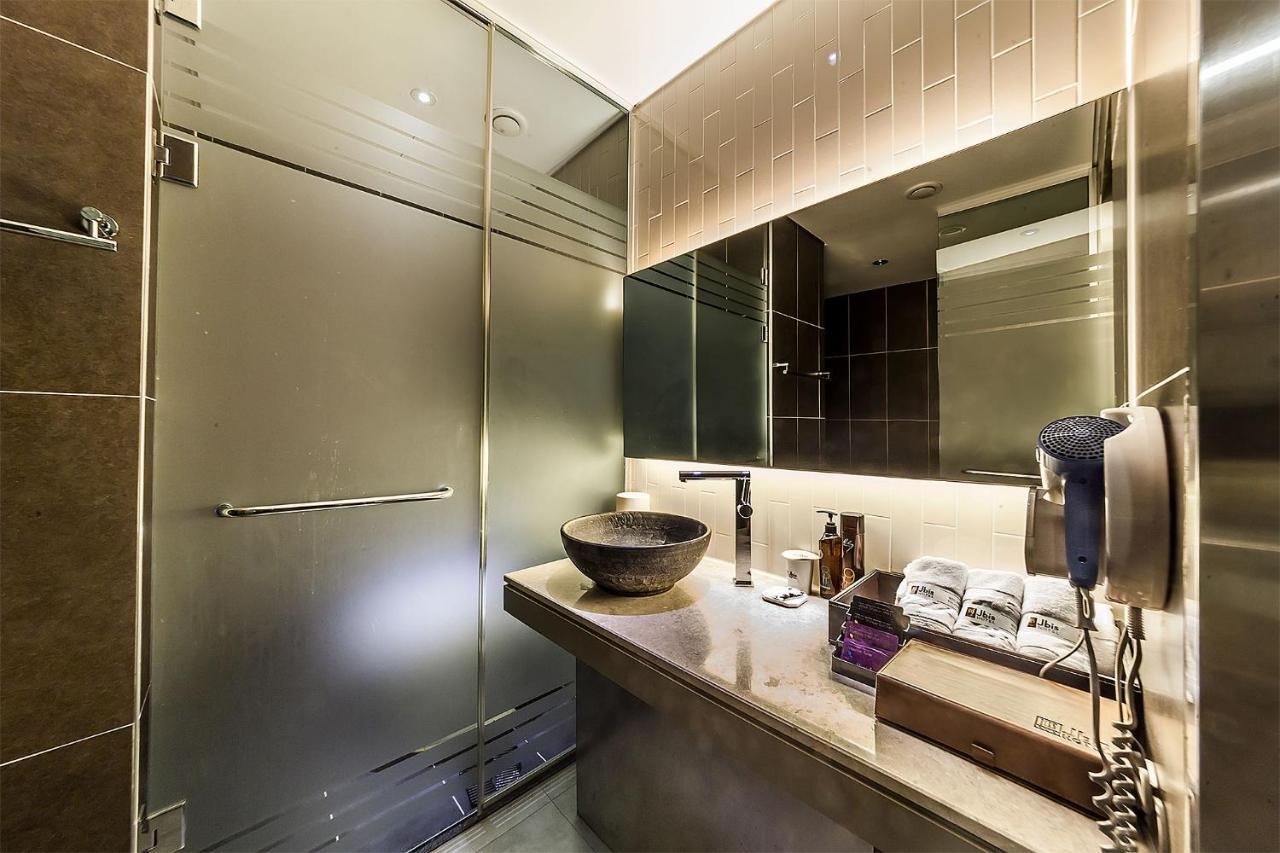 Jbis Hotel Uijeongbu Екстер'єр фото
