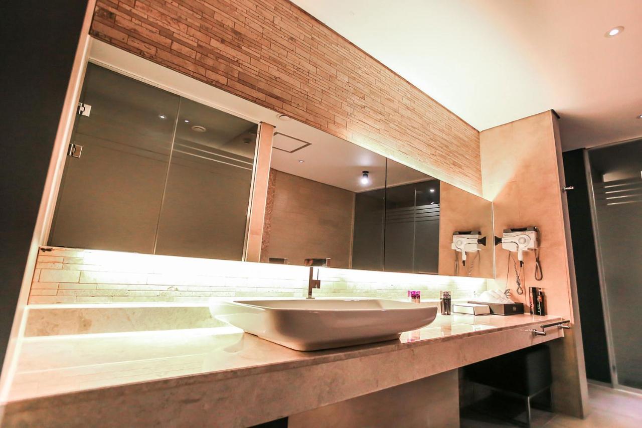 Jbis Hotel Uijeongbu Екстер'єр фото